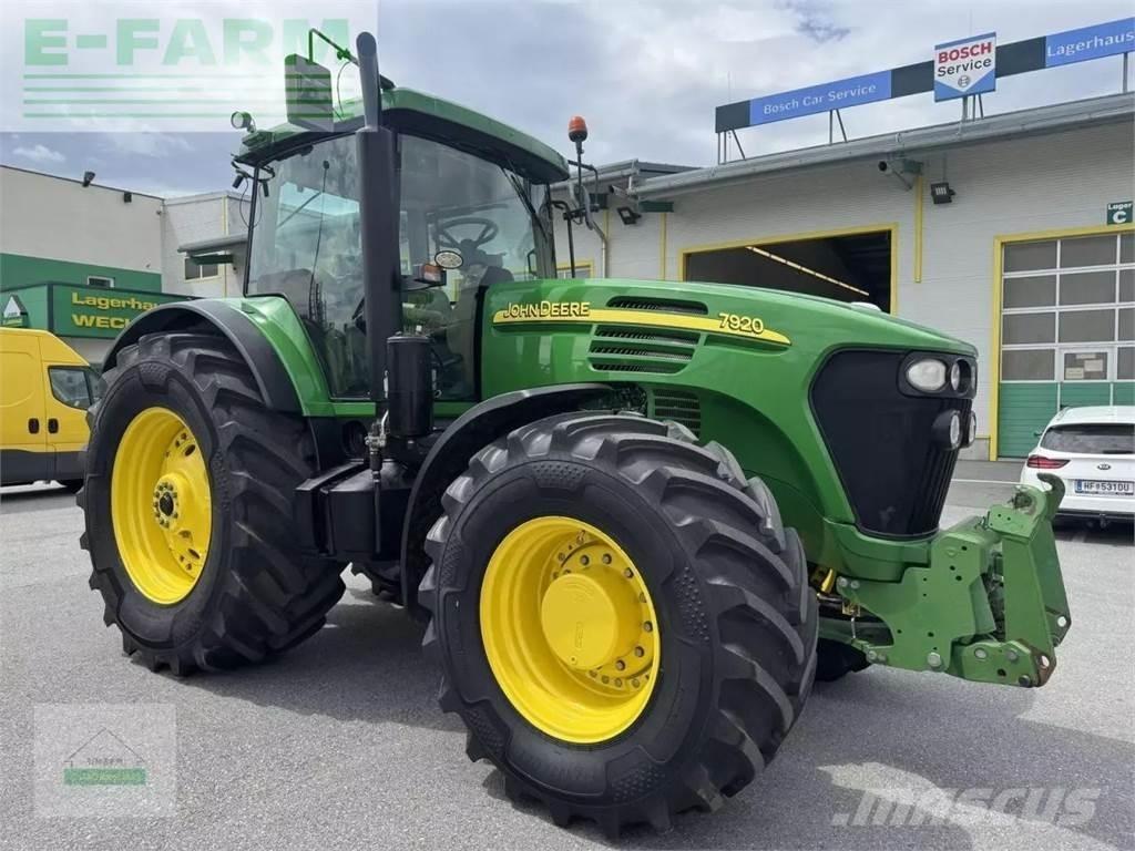 John Deere 7920 Traktörler