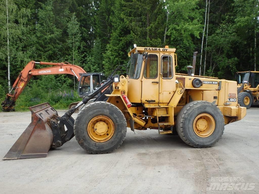 Volvo BM L 90 Tekerlekli yükleyiciler