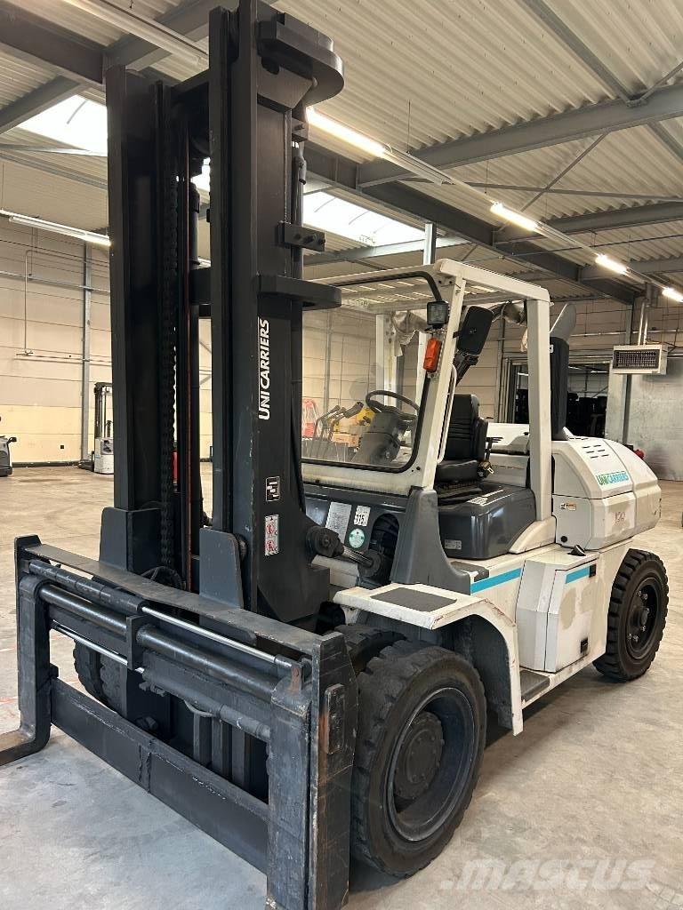 UniCarriers FD100-3 Dizel forkliftler