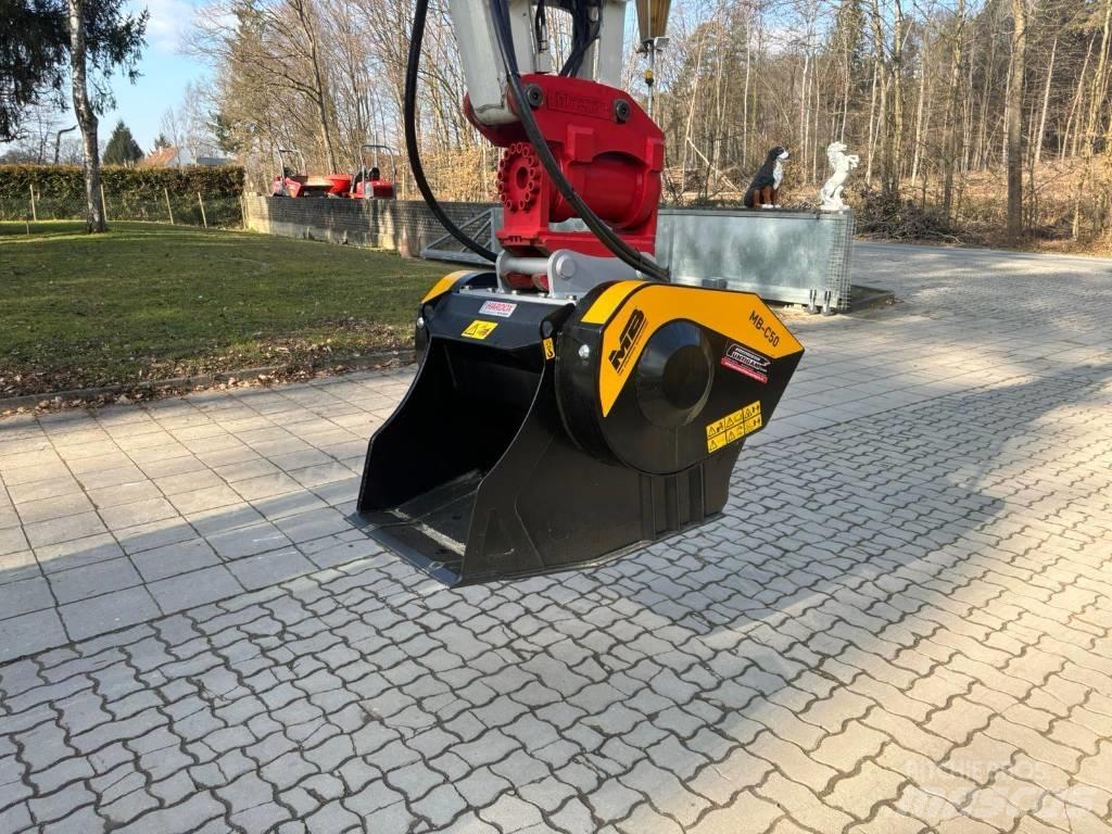 MB Crusher C 50 S4 Kırıcı kepçeler