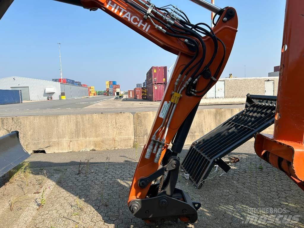 Hitachi ZX95W-7 Lastik tekerli ekskavatörler