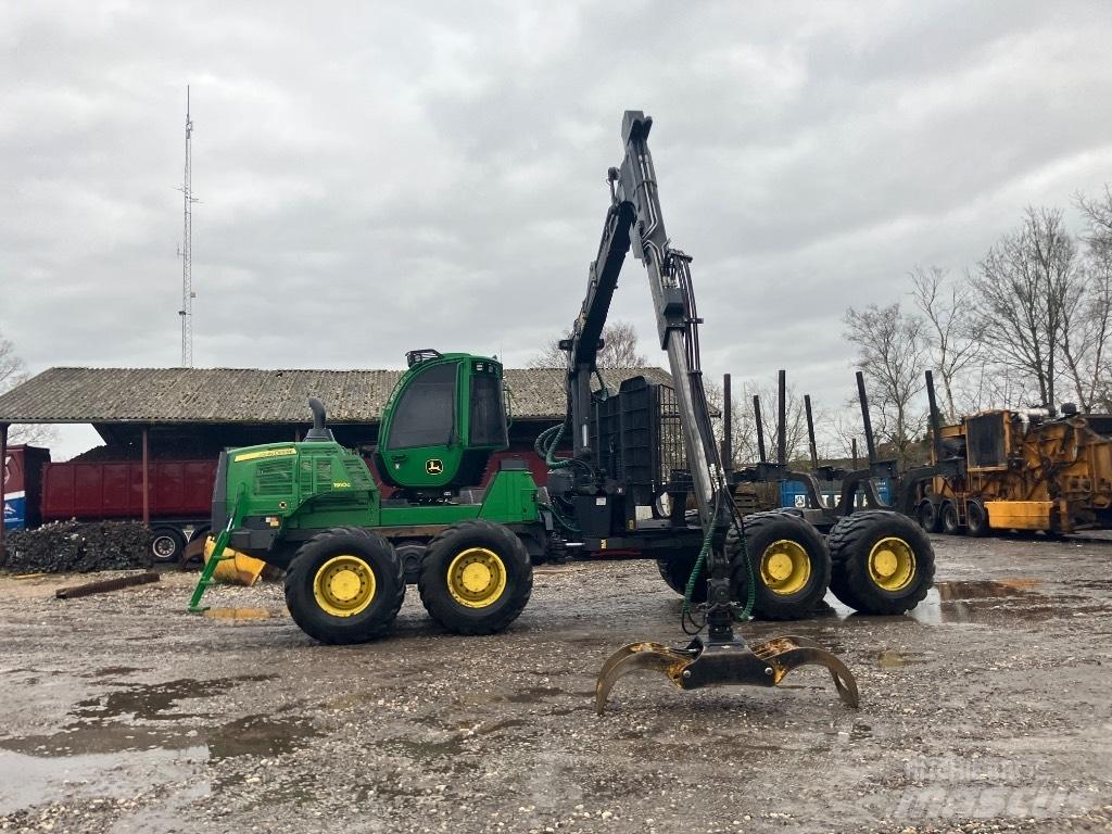 John Deere 1910G Tomruk yükleyici traktörler