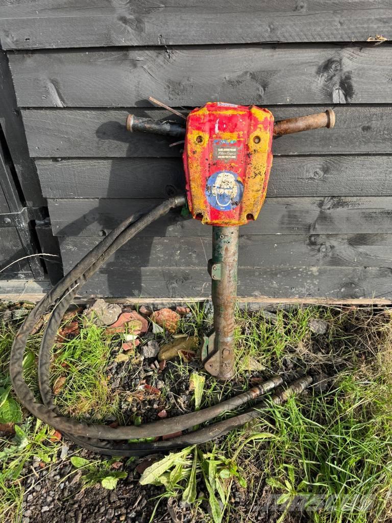 Atlas Copco BREAKER Hidrolik kırıcılar