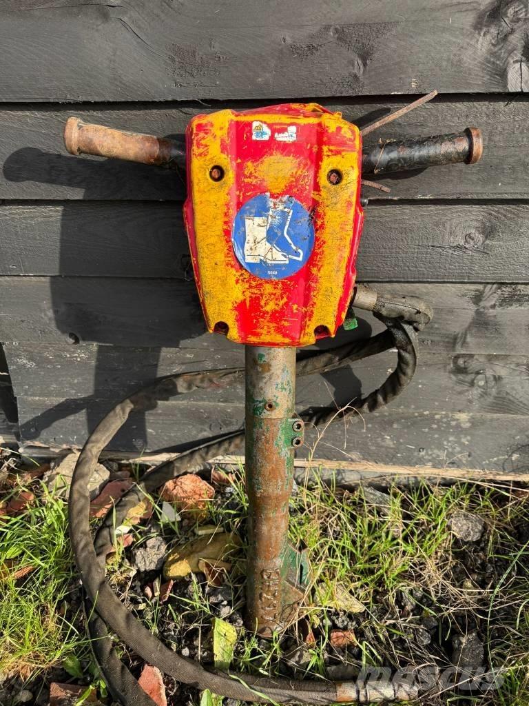 Atlas Copco BREAKER Hidrolik kırıcılar