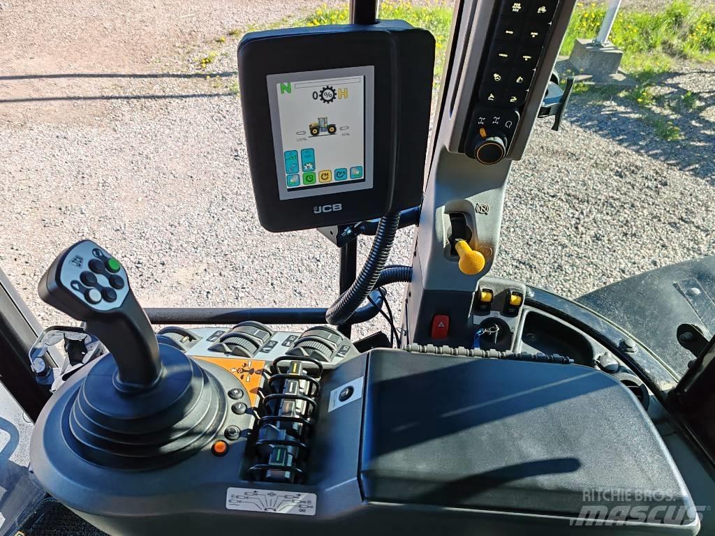 JCB Fastrac 4220 Traktörler