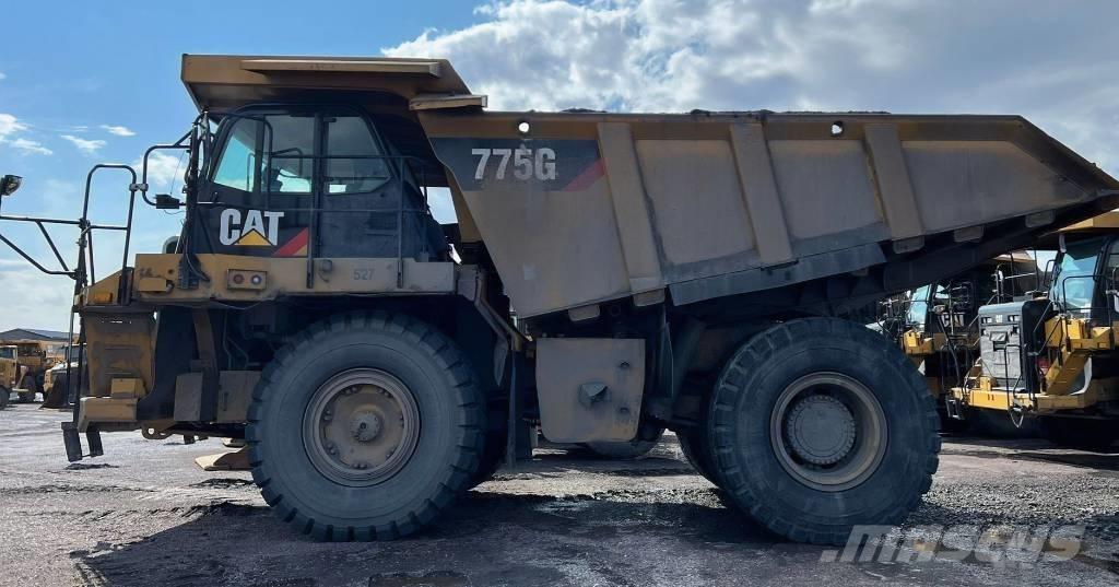 CAT 775 G Yol disi kaya kamyonu