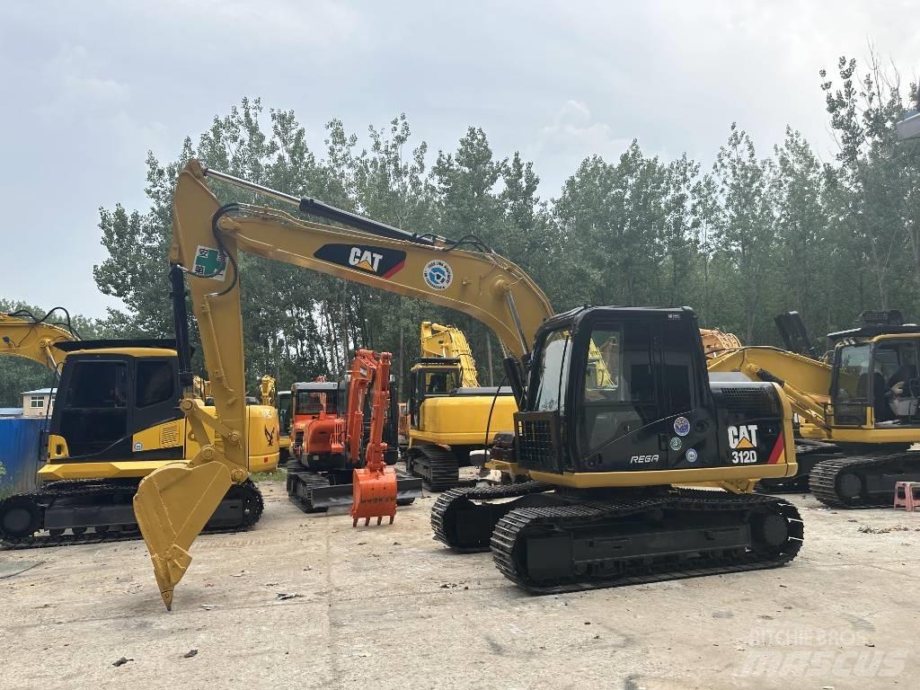 CAT 312D Paletli ekskavatörler