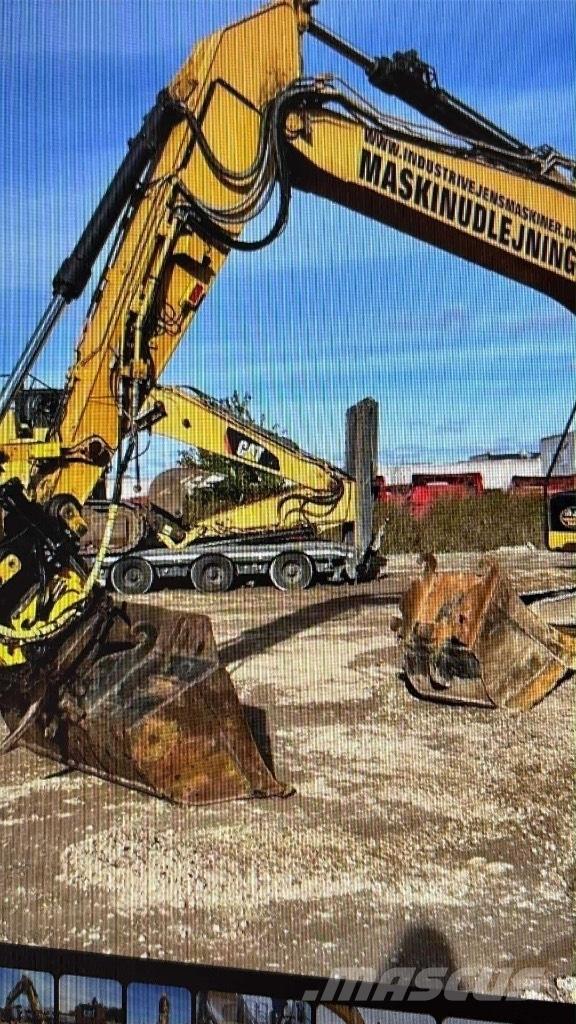 CAT M315F Lastik tekerli ekskavatörler