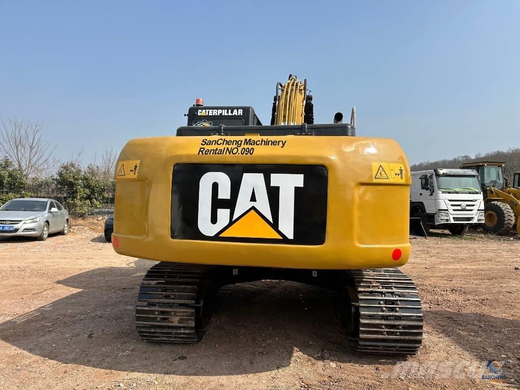 CAT 320D Paletli ekskavatörler