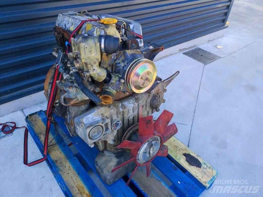 Nissan B440 Motorlar