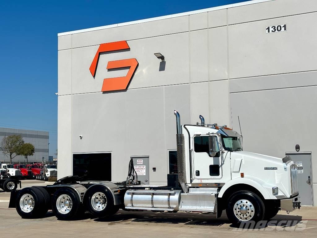 Kenworth T 800 Çekiciler