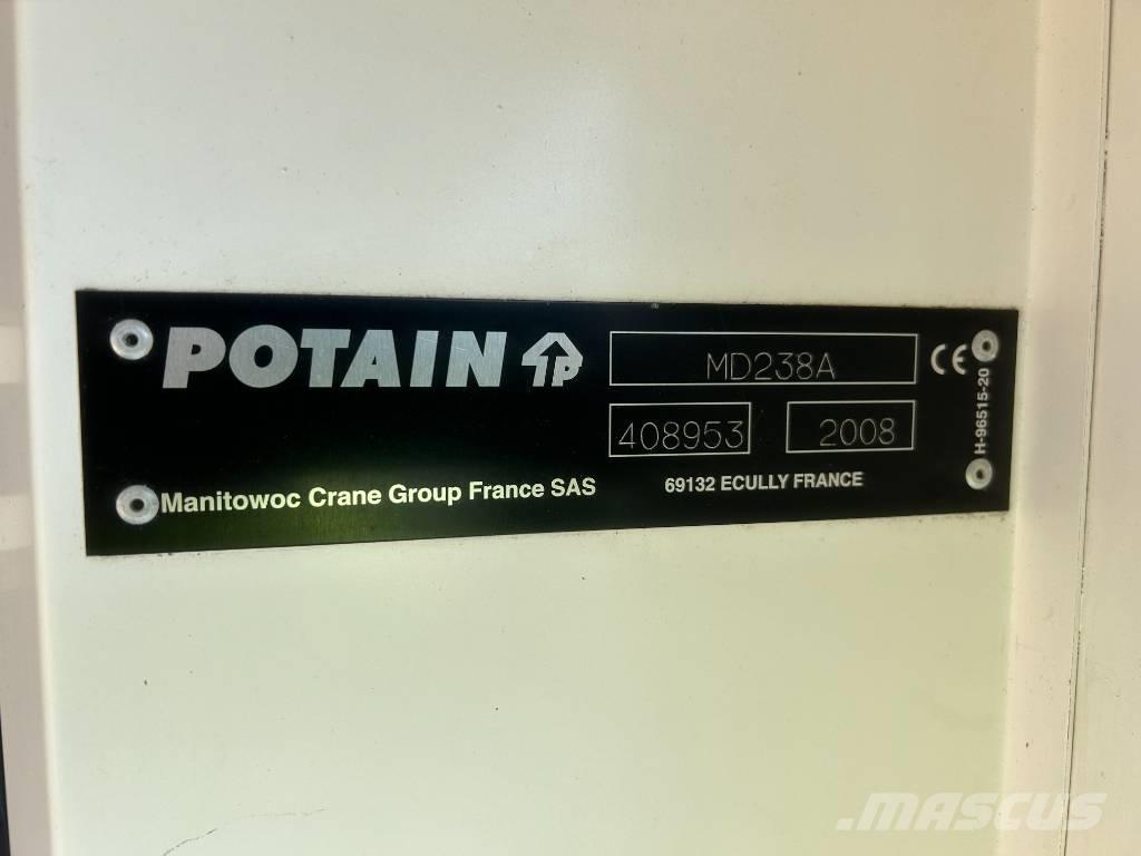 Potain MD238A-J10 Kule vinçler