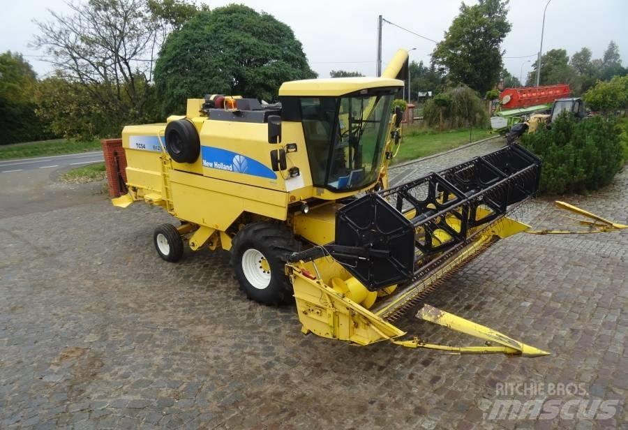 New Holland TC 54 Biçerdöverler