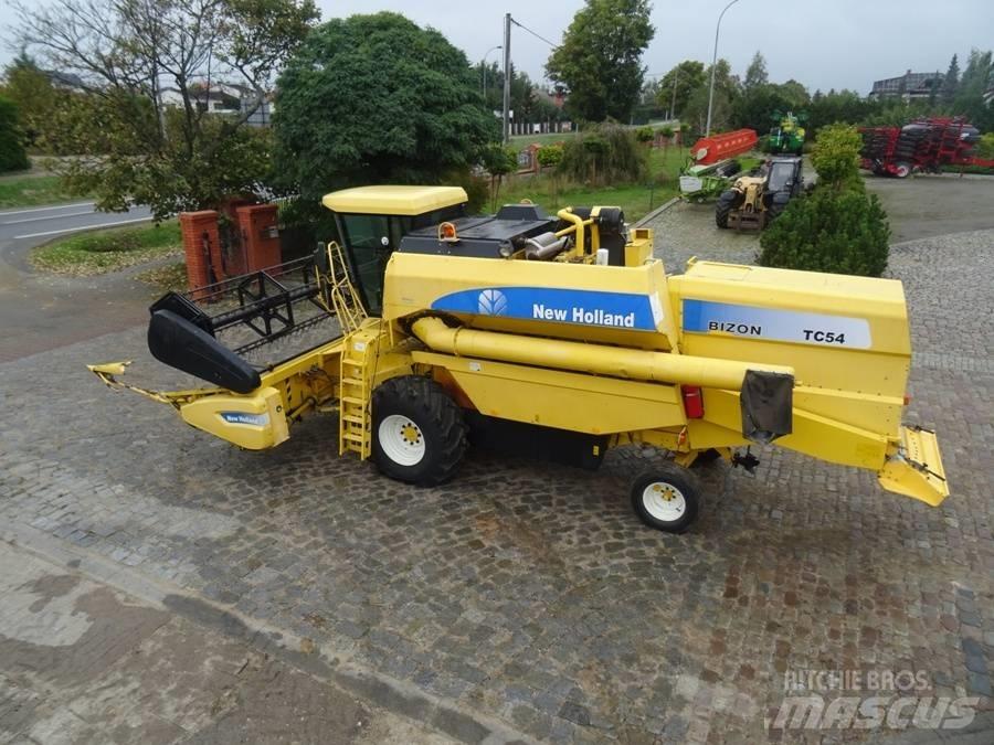 New Holland TC 54 Biçerdöverler