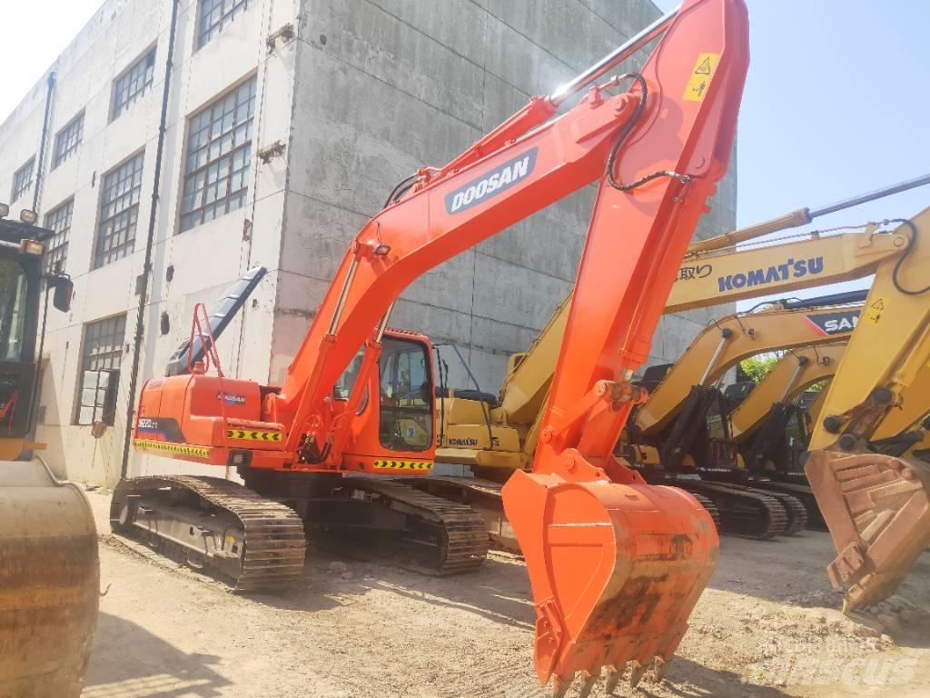 Doosan DH220LC-7 Paletli ekskavatörler