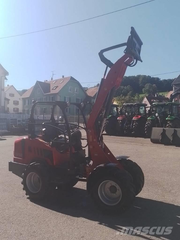 Schäffer 3650 Mini yükleyiciler