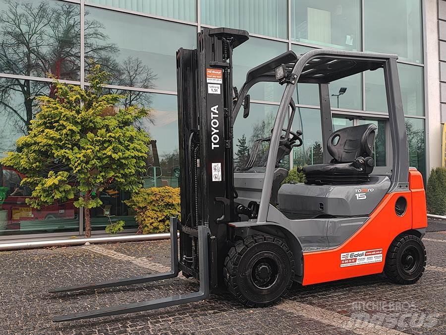 Toyota 02-8FDF15 Dizel forkliftler