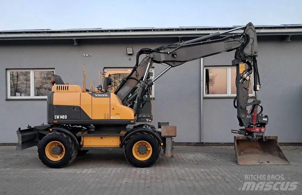 Volvo EW 140 D Lastik tekerli ekskavatörler