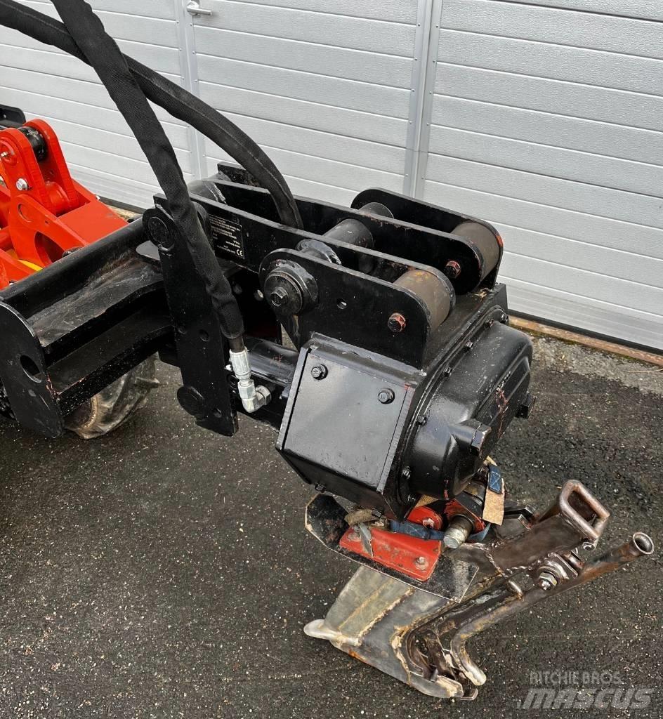 Ditch Witch R300 Kanal kazma makinasi