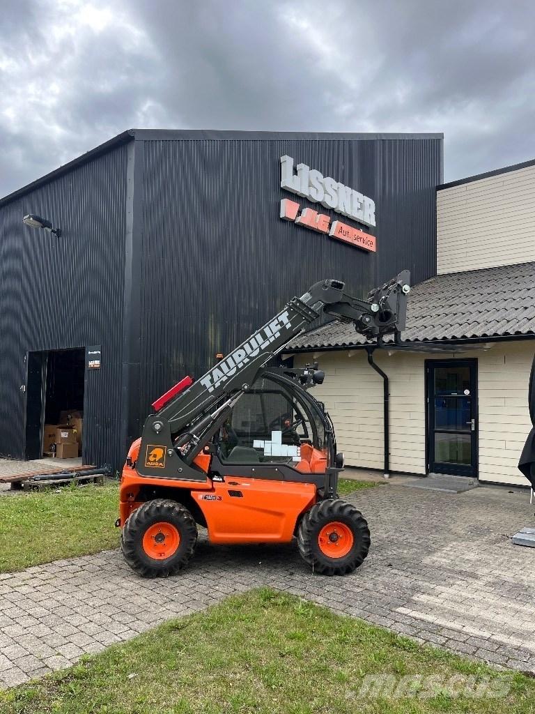 Ausa T 144 H Teleskopik yükleyiciler