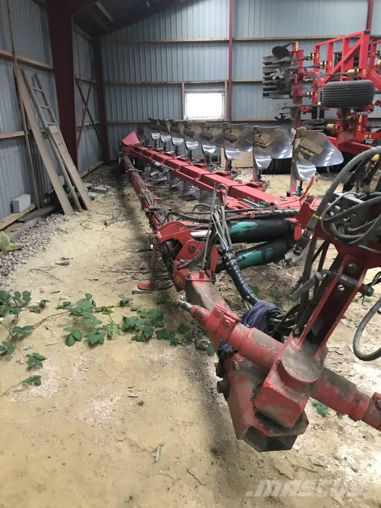 Kverneland PB100 Döner pulluklar