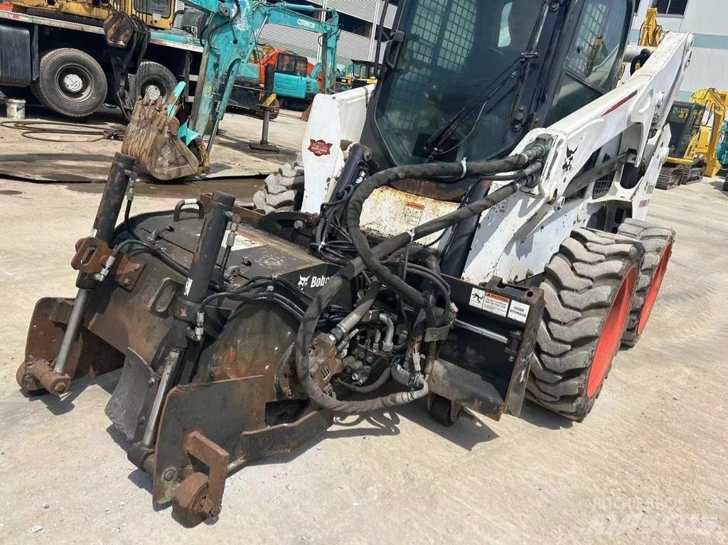 Bobcat S 750 Skid steer loderler