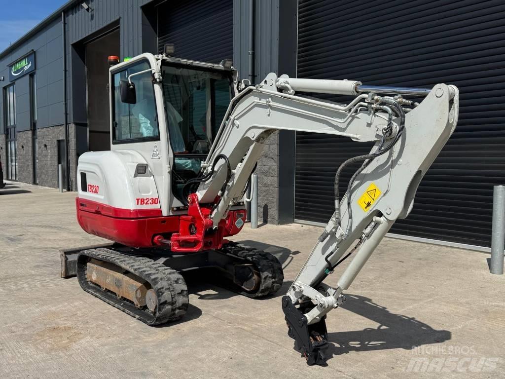 Takeuchi TB 230 Mini ekskavatörler, 7 tona dek