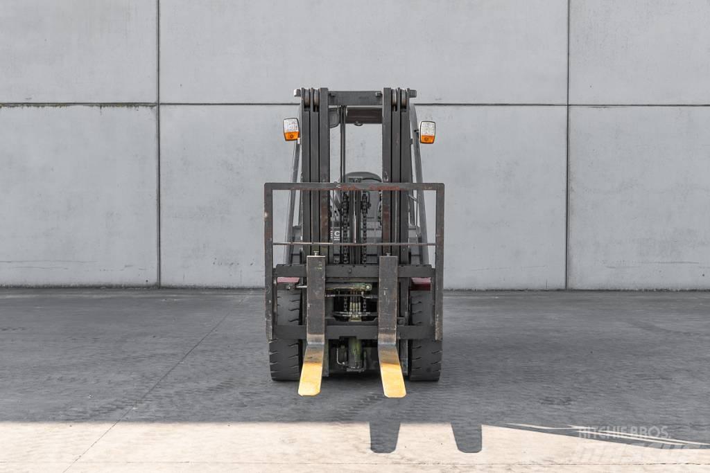Manitou MI 30 D Dizel forkliftler