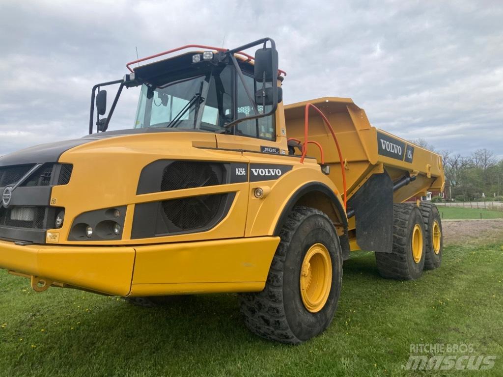 Volvo A25G Belden kirma kaya kamyonu