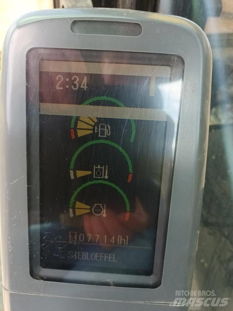 CAT 323 D L Paletli ekskavatörler