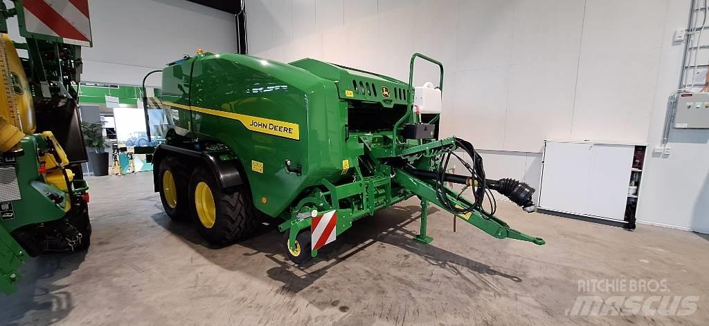 John Deere C441R Rulo balya makinalari