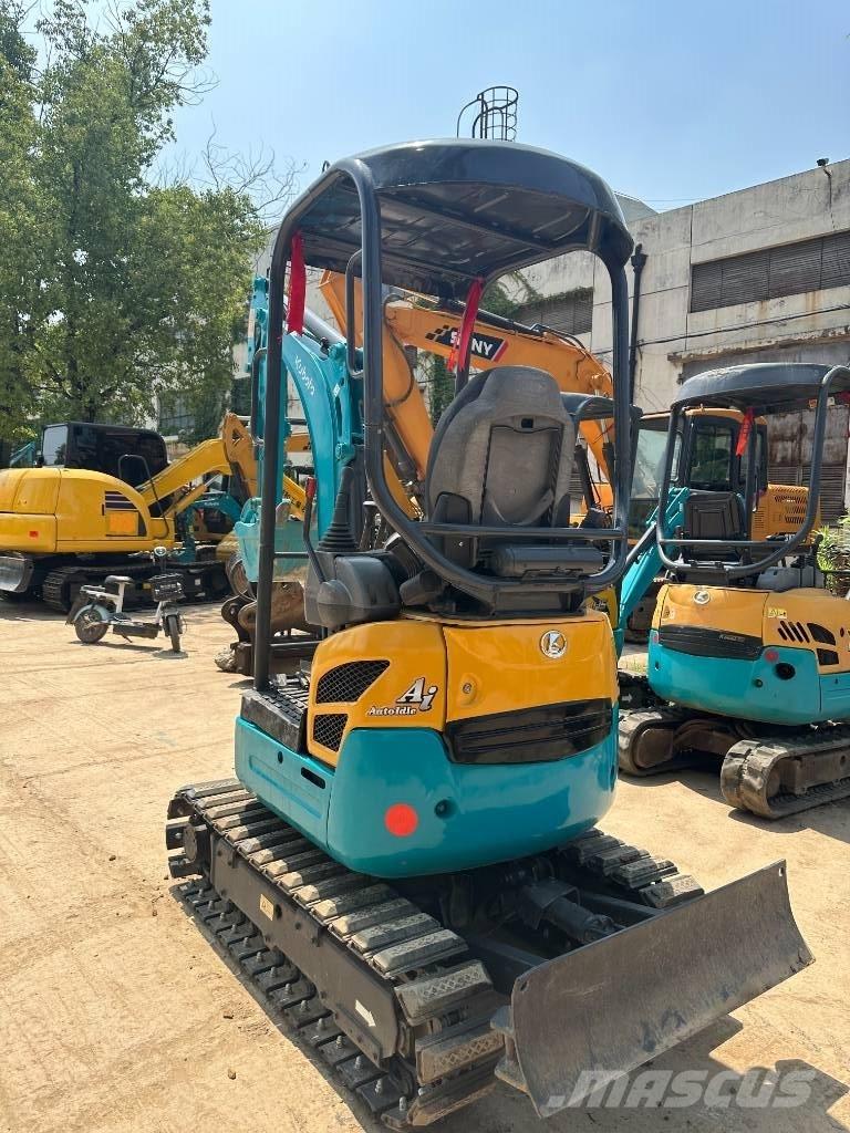 Kubota U15 Paletli ekskavatörler