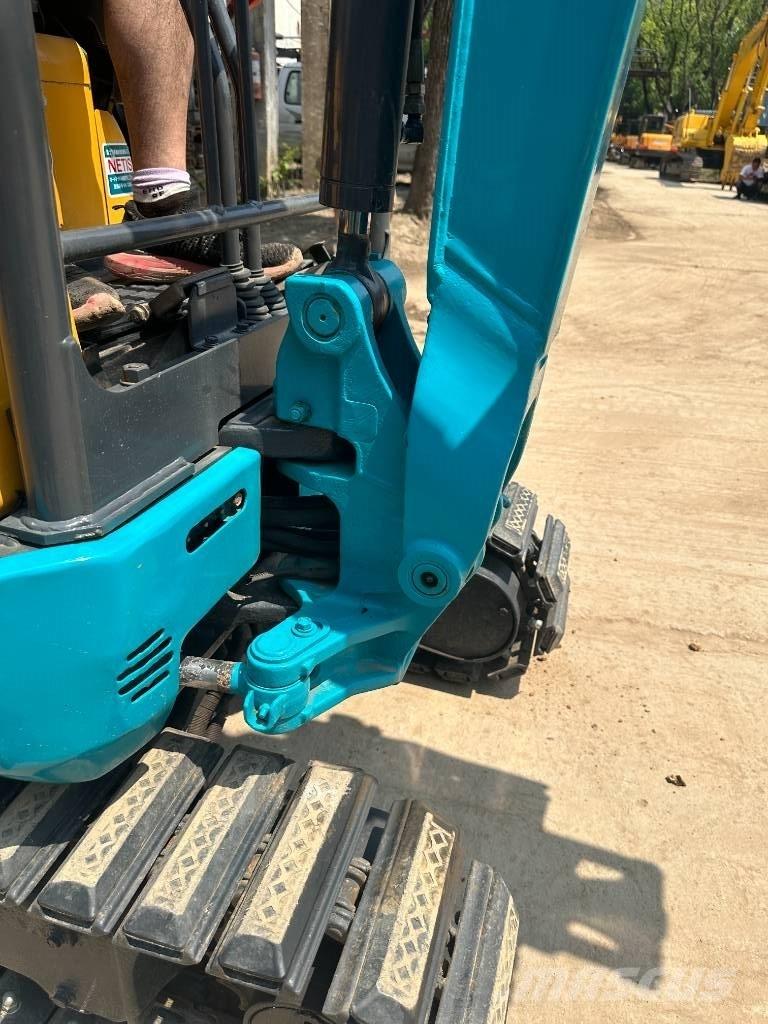 Kubota U15 Paletli ekskavatörler