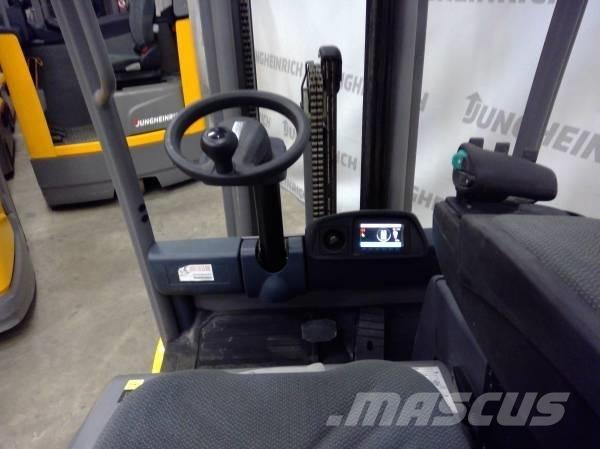 Jungheinrich EFG 112 Elektrikli forkliftler