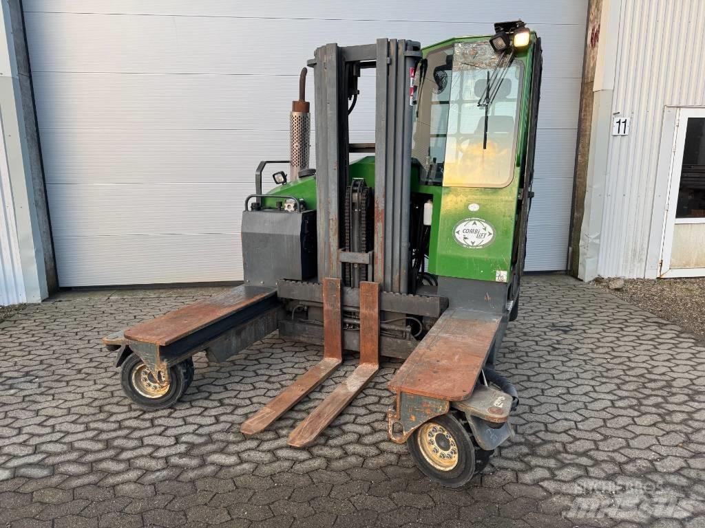 Combilift C 4000 4 yönlü reach truck