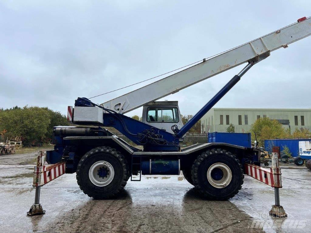 Coles Huskey 630S Arazi Tipi Vinçler (RT)