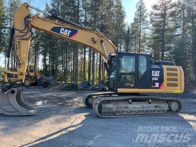 CAT 320 EL Paletli ekskavatörler