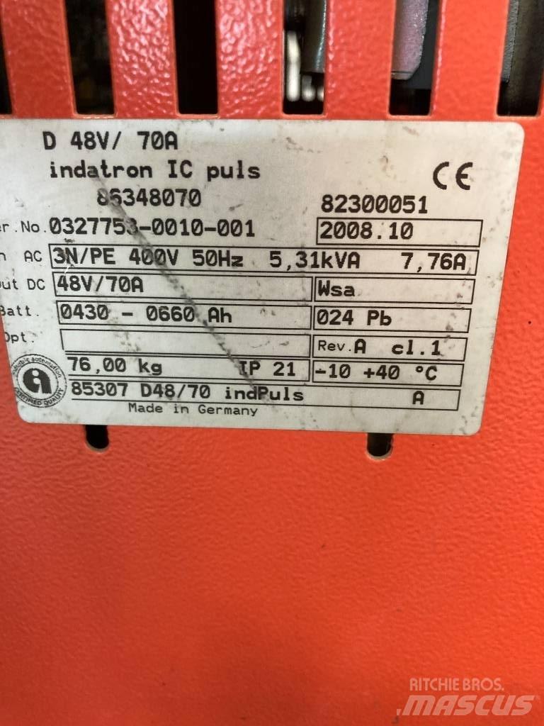 Linde R14S/115 Reach truck - depo içi istif araçları