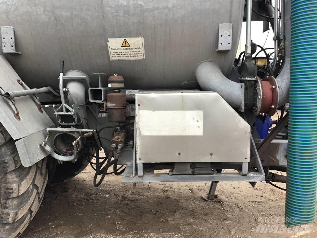 Kotte Garant 25m3 Sivi gübre ve ilaç tankerleri