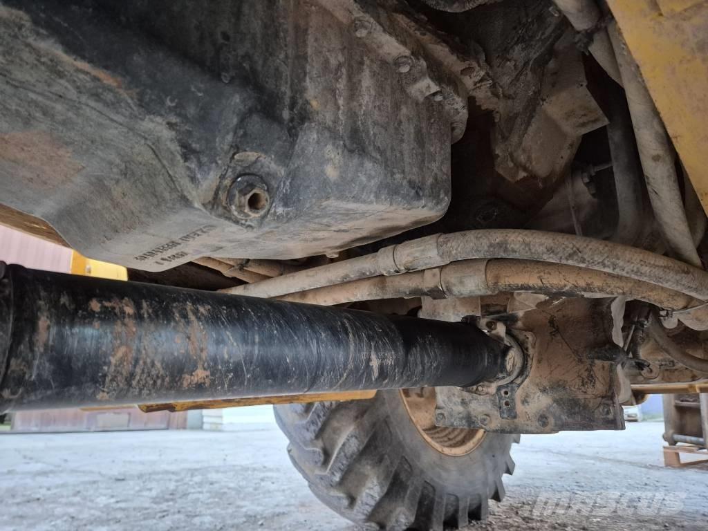 New Holland LB 110 B Kazıcı yükleyiciler - beko loder