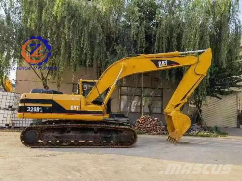 CAT 320 B L Paletli ekskavatörler