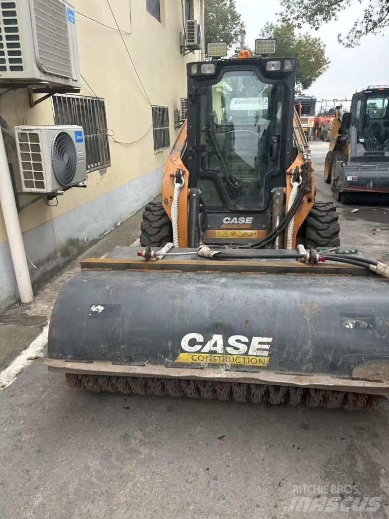 CASE SR 220B Skid steer loderler