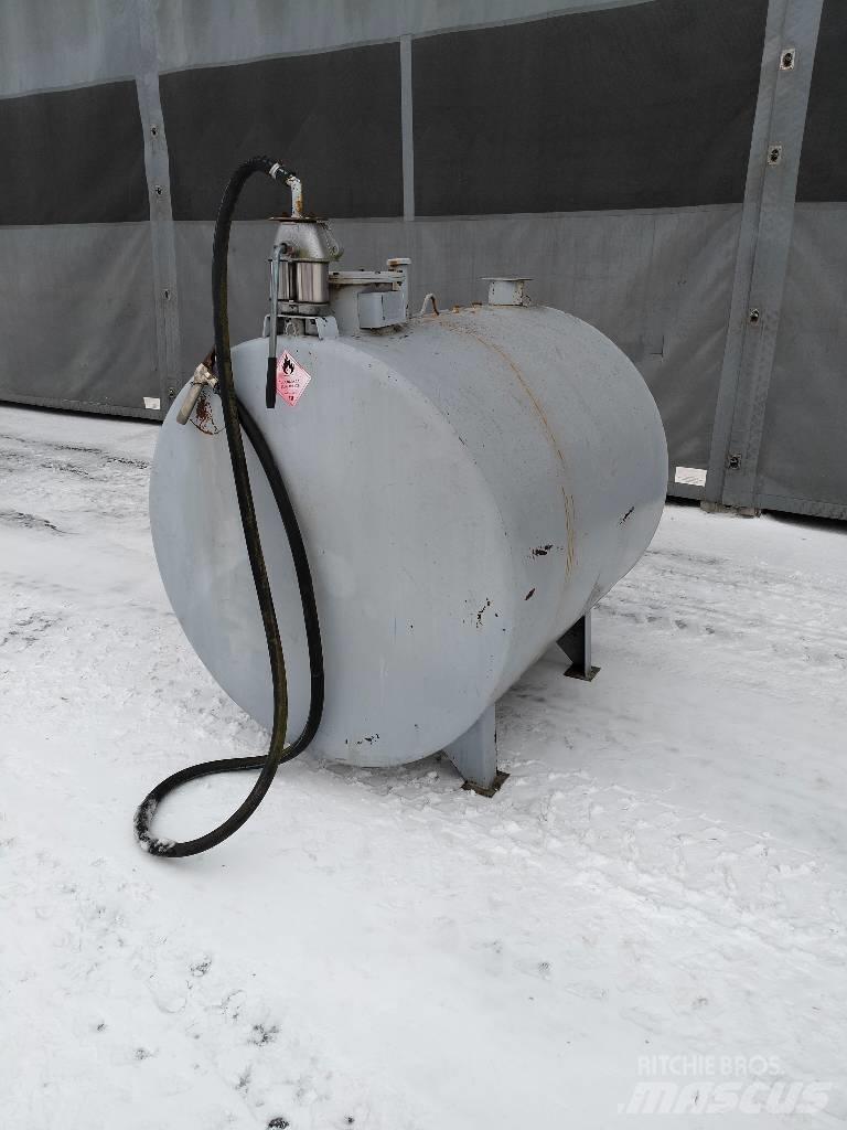  Farmarisäiliö 1300 L Diger tarim makinalari