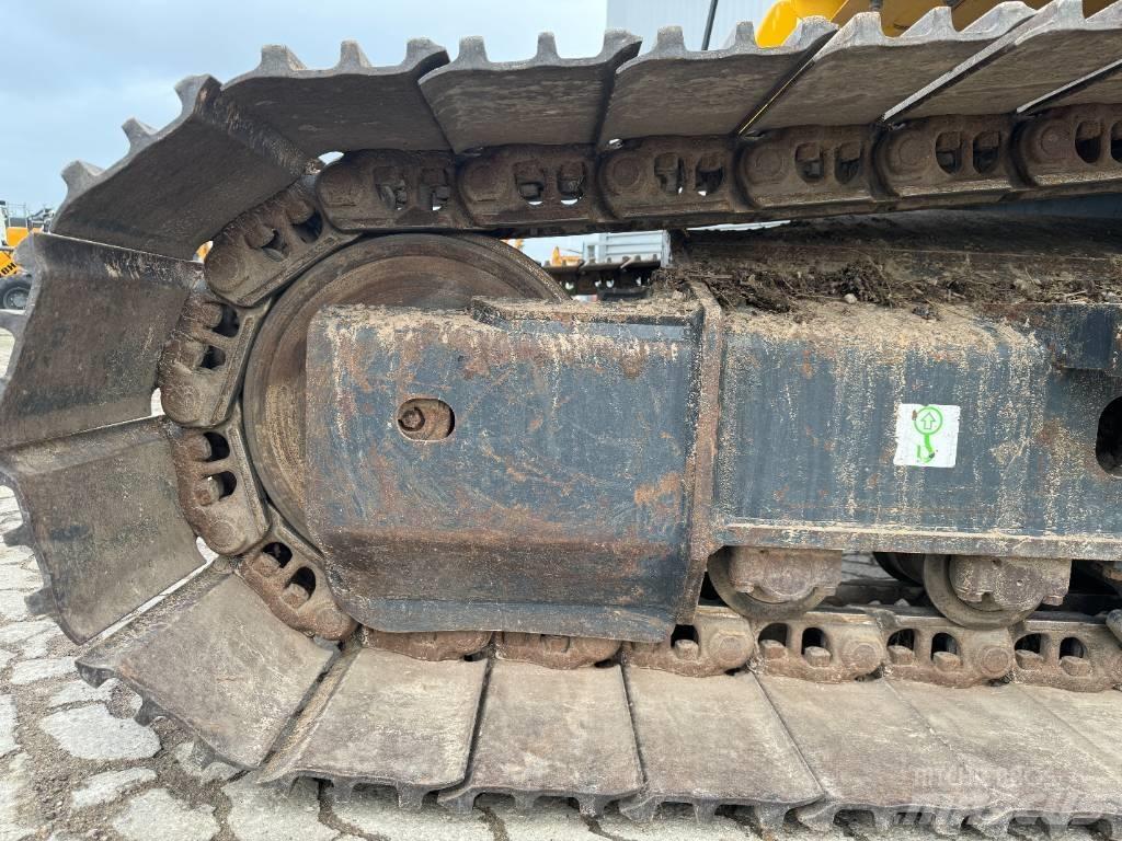 Komatsu PC 240 LC-10 Paletli ekskavatörler