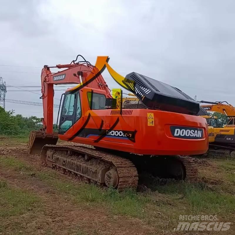 Doosan DH 300 LC-7 Paletli ekskavatörler