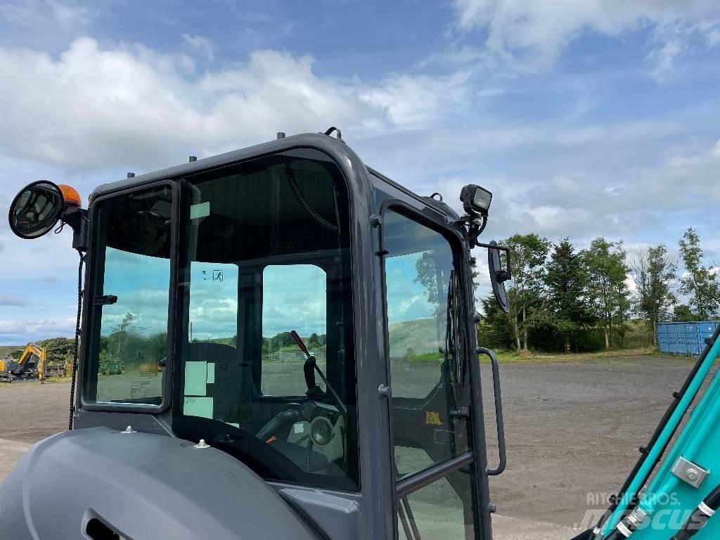 Kobelco SK30SR-6E Mini ekskavatörler, 7 tona dek
