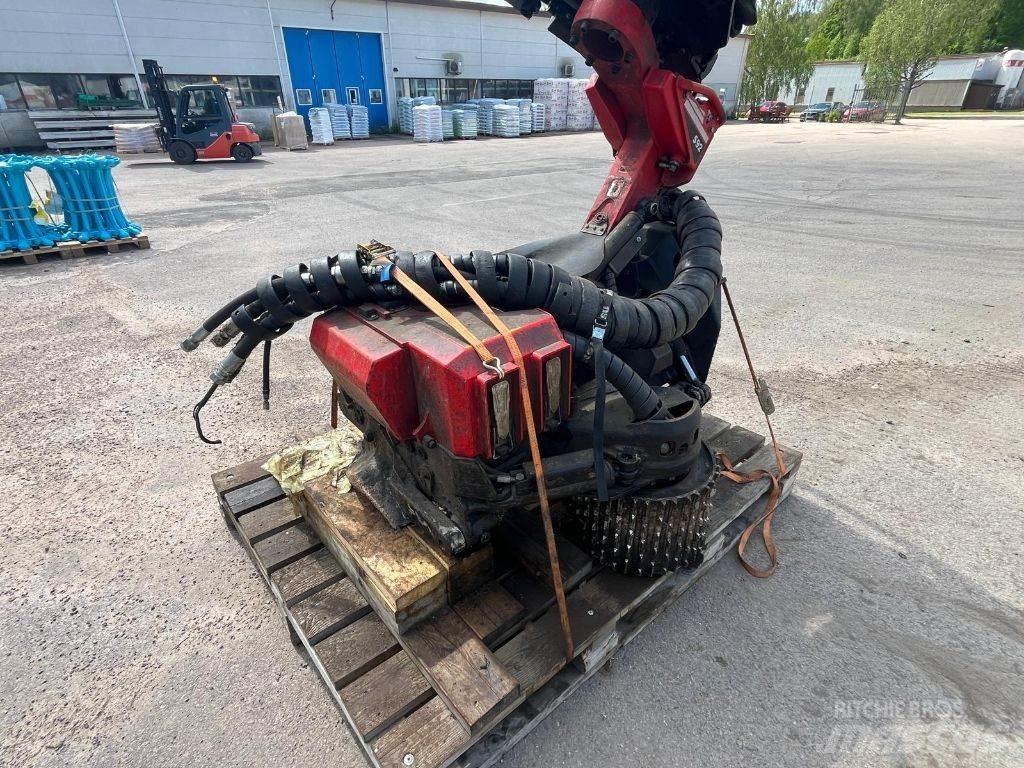 Komatsu S92 Agaç kesme robotlari