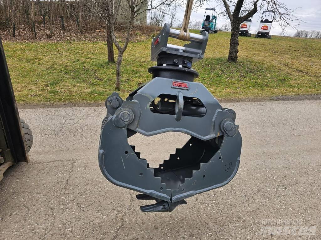 Geel UG 08 Polipler