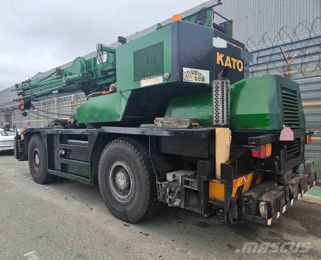 Kato KR 350-3 Arazi Tipi Vinçler (RT)