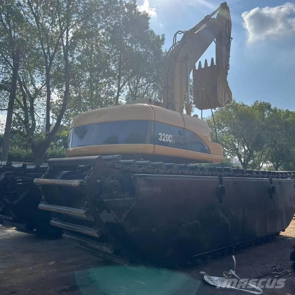 CAT 320 C Amfibi Ekskavatörler